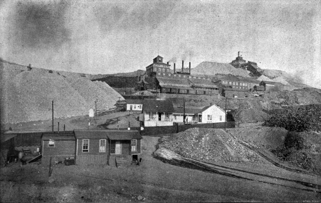 photo of the Portland Mine in the Cripple Creek  District